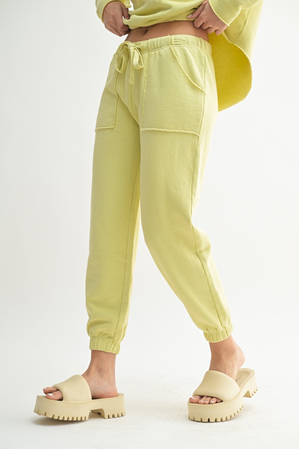 Malibu Essential Jogger KP5282 MARGARITA