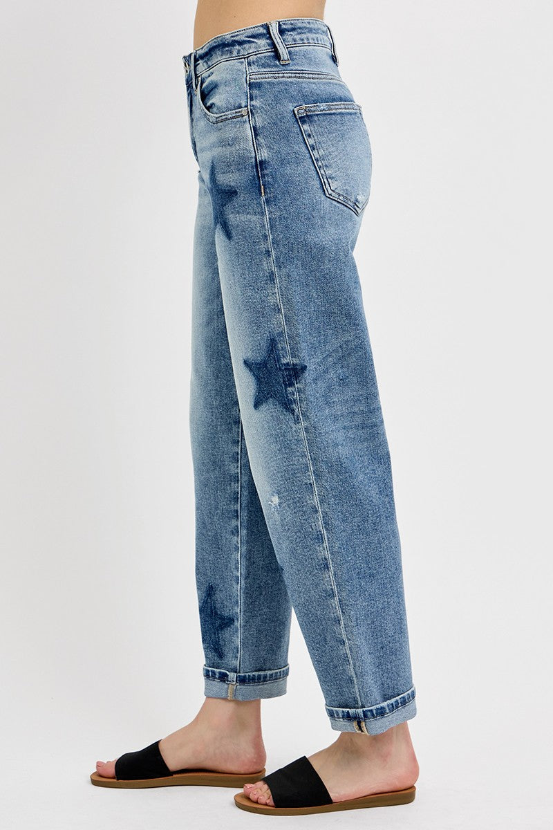 MID RISE BOYFRIEND STAR SHADOW CUFFED JEANS