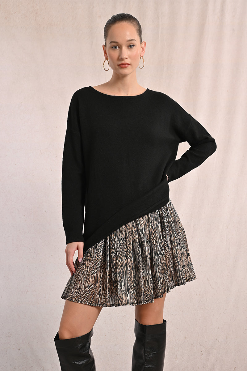 Solid Black Sweater ER168DN