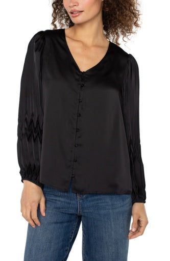 long slv v neck pleated detail woven top