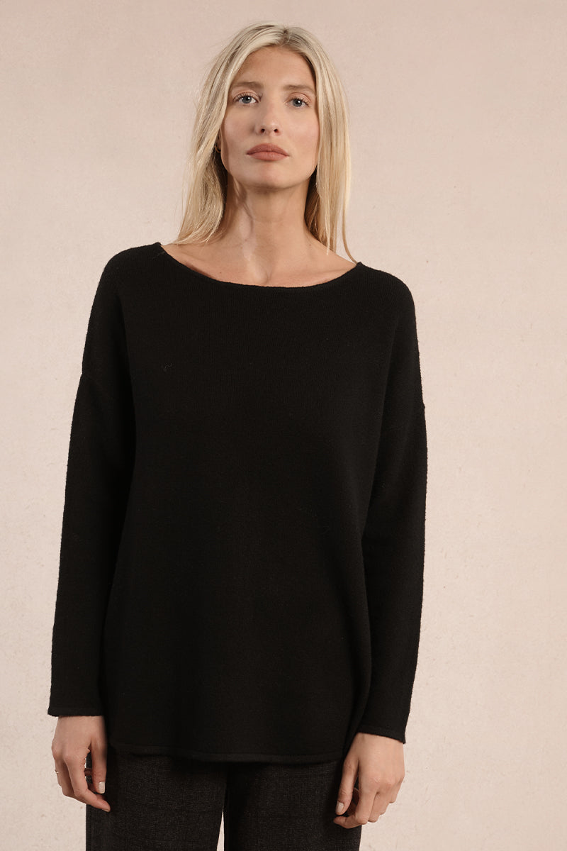 Solid Black Sweater ER168DN