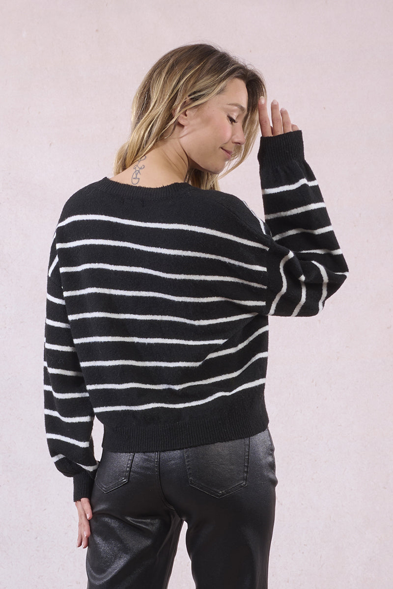 Stripe Sweater w Heart BLACK/WHITE
