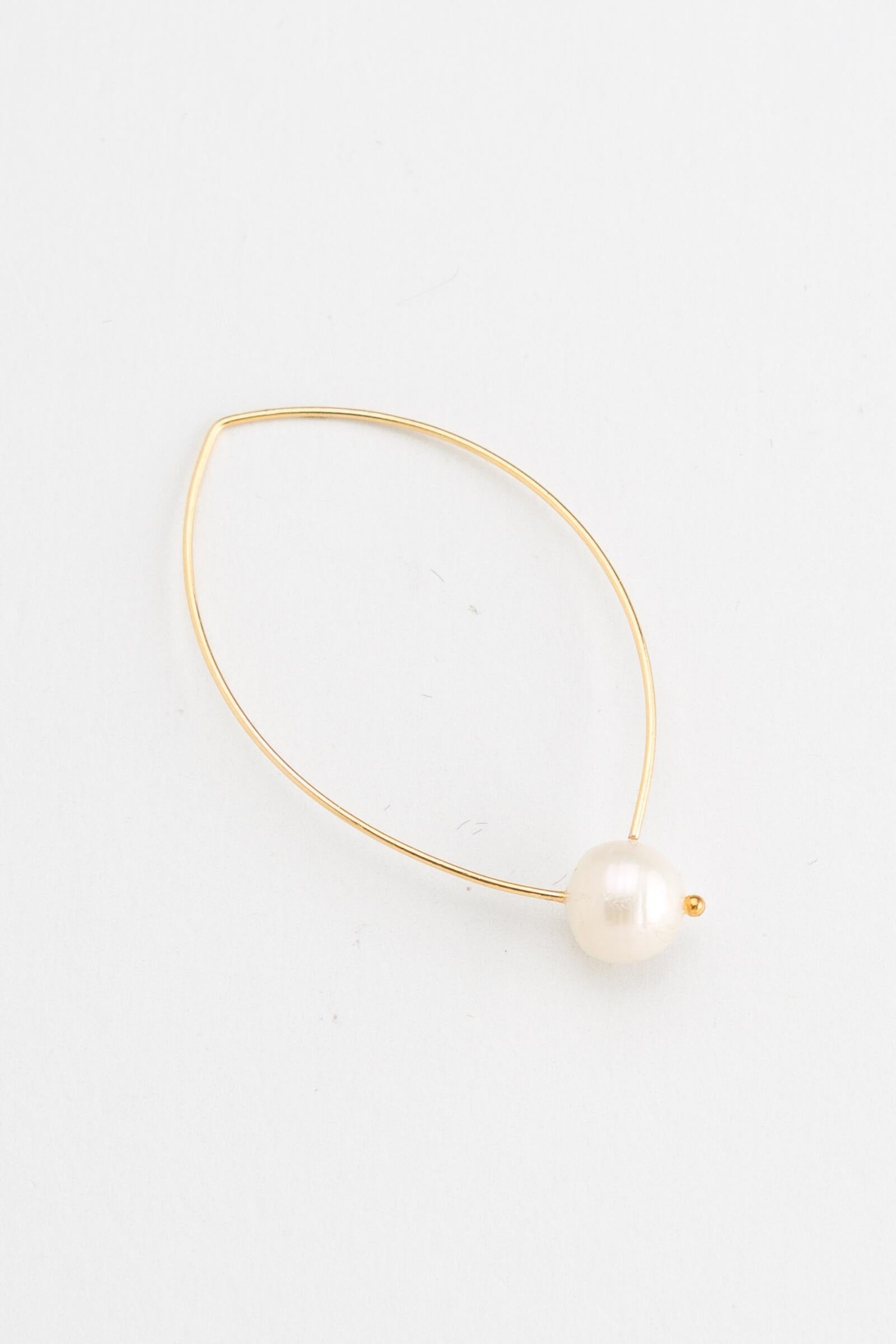 Earring - Gold/Single Pearl - WEXD3169