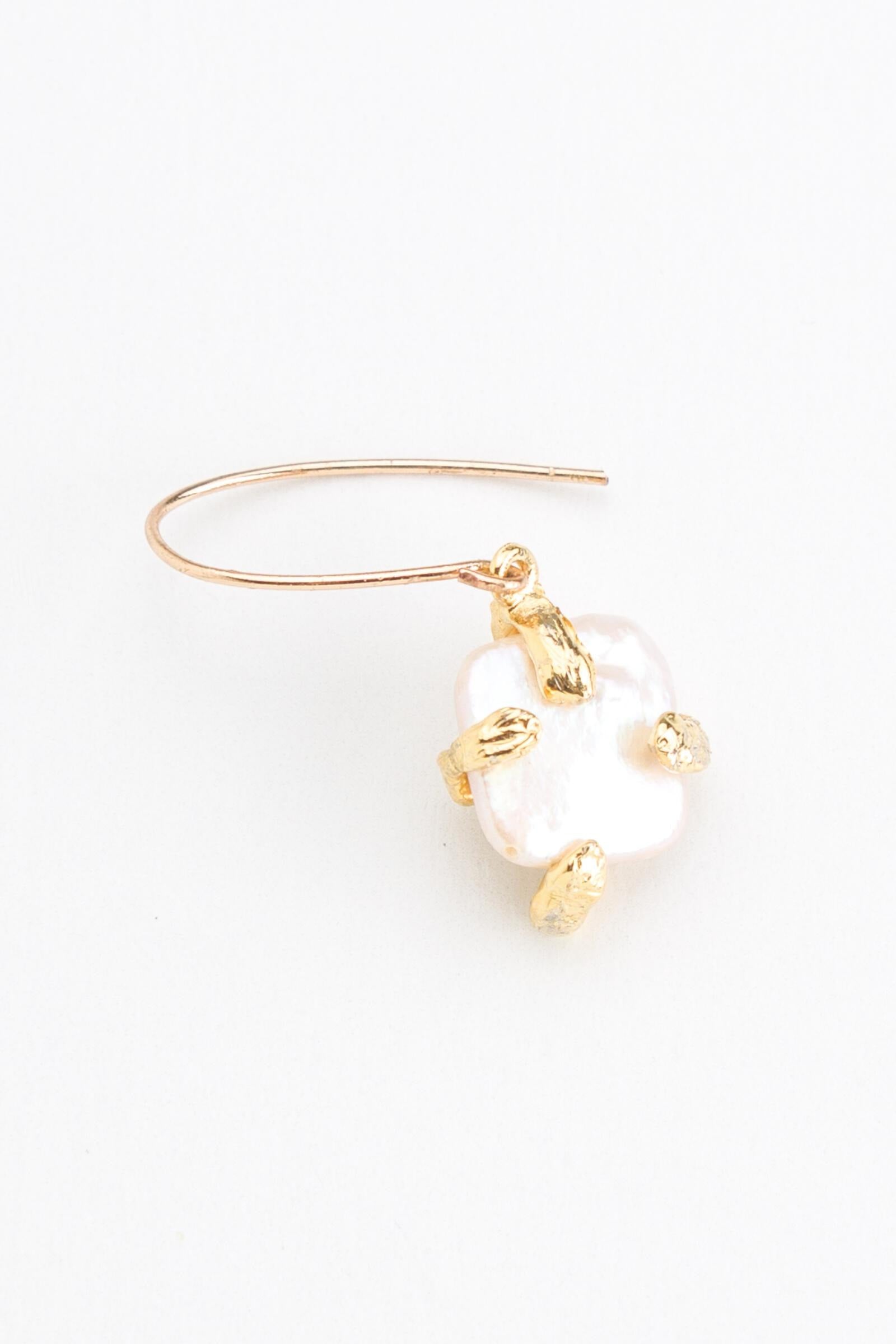 Earring - Square Drop Pearl - WEXM3918