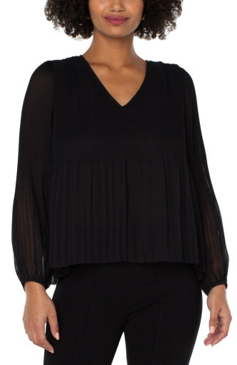 v-neck long sleeve pleated top